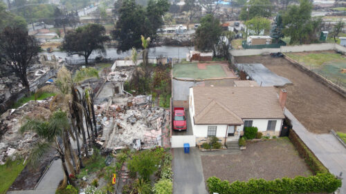 House in the Eaton fires that survived. A roof fire protection from Garvey Roofing.